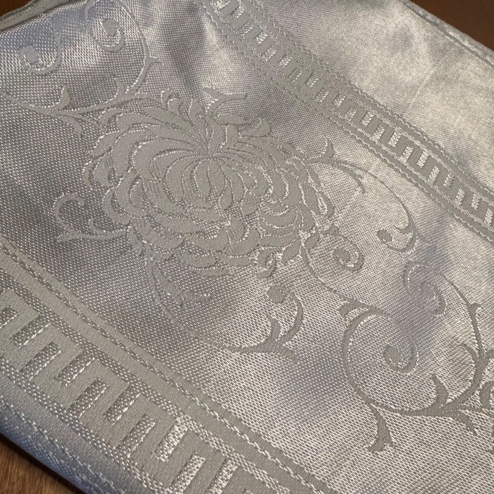 Sold🎈Damask Tablecloth Rectangular Floral Swirl Greek Key Border White - Picture 11 of 11